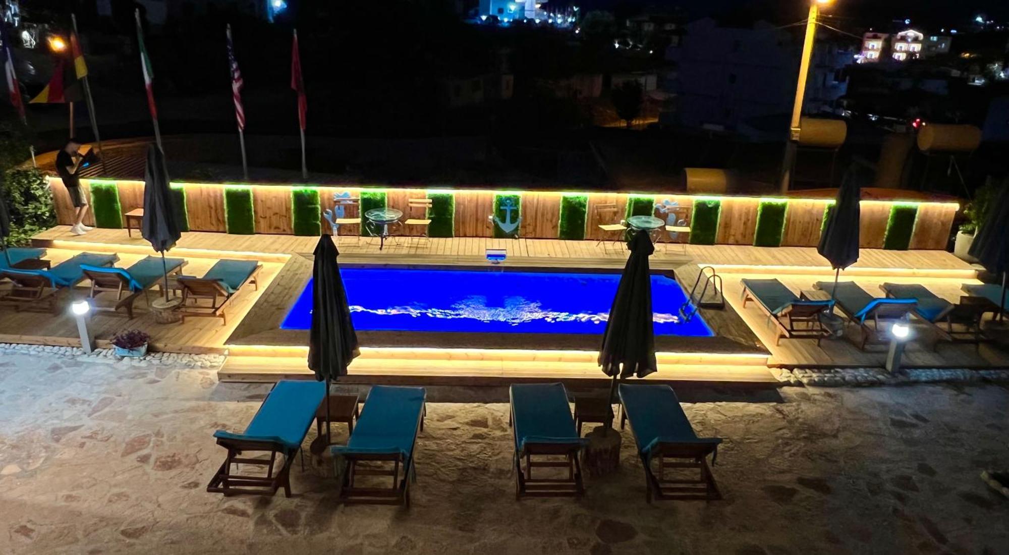 Hotel Two Mermaids 사밀 외부 사진